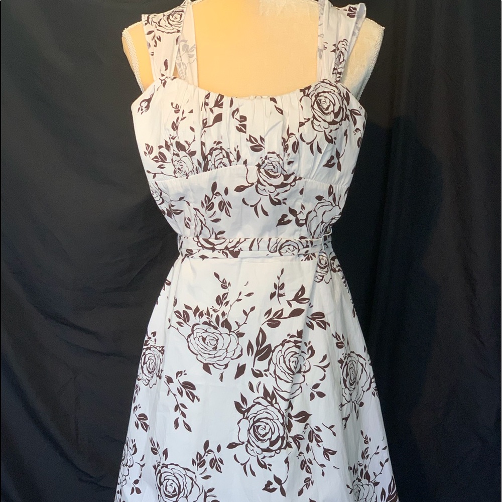 EUC Juniors Dress